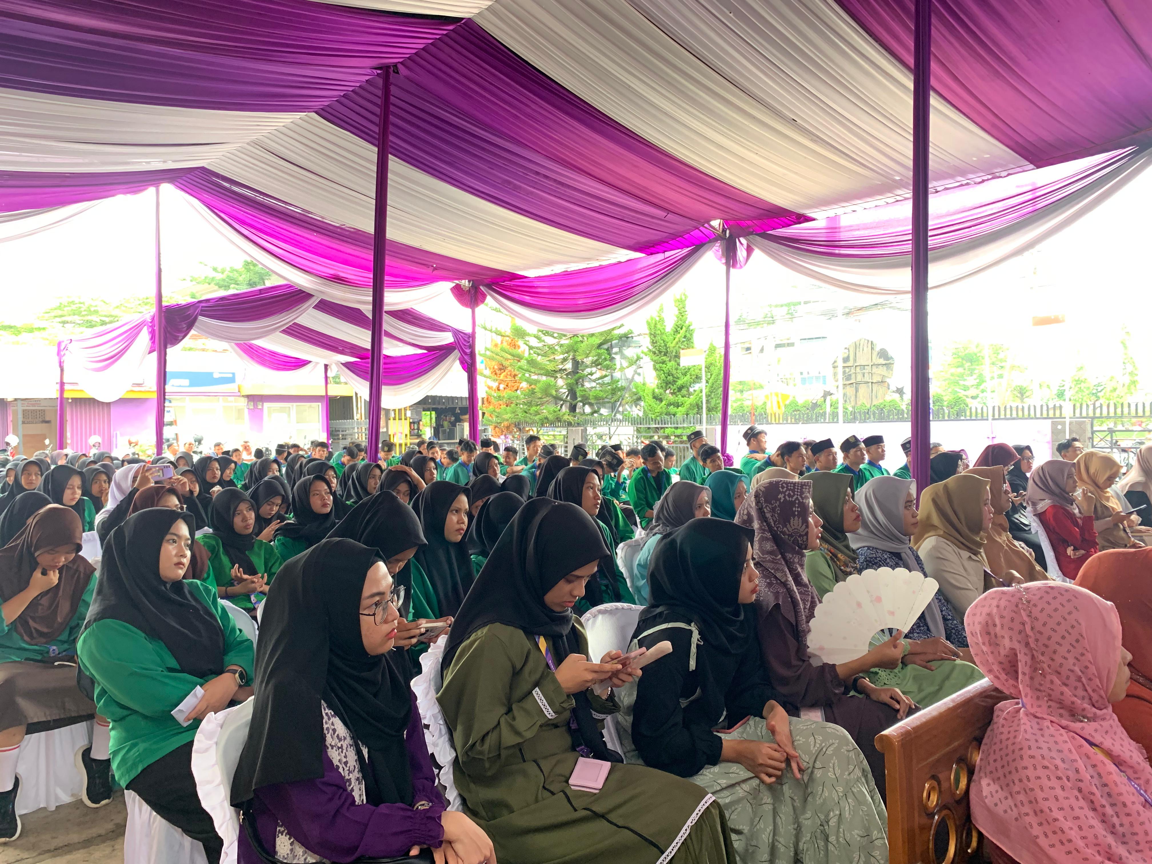 Gelar Acara Isra Miraj Institut Teknologi dan Bisnis (ITB) Bina Sriwijaya Palembang Dengar Ceramah Gelar Acara Isra Miraj Institut Teknologi dan Bisnis (ITB) Bina Sriwijaya Palembang Dengar Ceramah